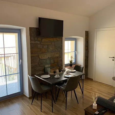 Fajti 189 * Hrvatini